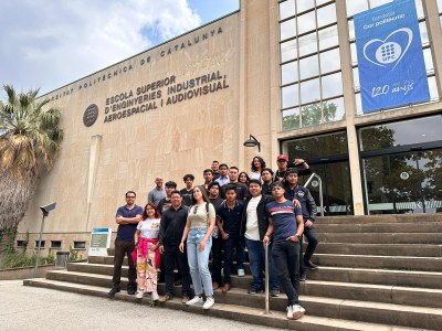 Estudiants de la Universidad Autónoma de Chapingo visiten el LEAM