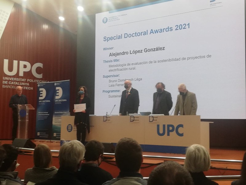 Professor Laia Ferrer-Martí, director of a thesis awarded the 2021 Extraordinary Doctoral Award